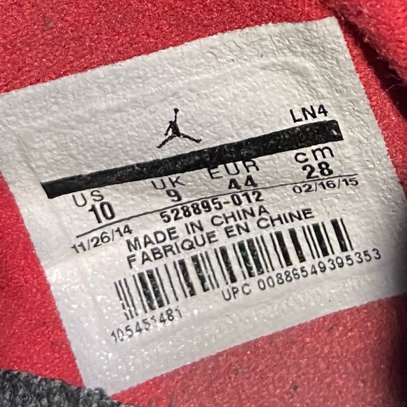 Size 10 - Jordan 11 Retro Low bred 2015 - Picture 6 of 8